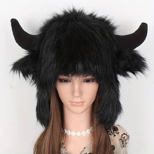 Women's Cow Skull Fisherman Hat with Faux Fur Horns - Winter