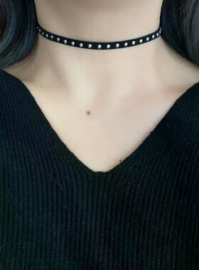 Punk Sweet Rivets Black Choker Clavicle Chain Collar Necklac