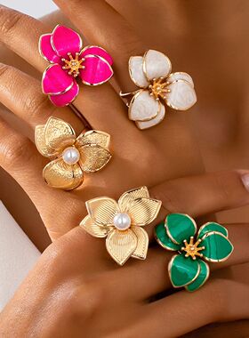 A Women's Open Ring with Flowers in Various Colors to Choose