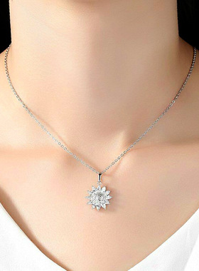 Women's High-end Sunflower Necklace Sweater Chain Accessorie