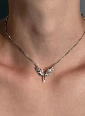 New Creativity Angel Wings Unique Design Pendant Necklace Cl