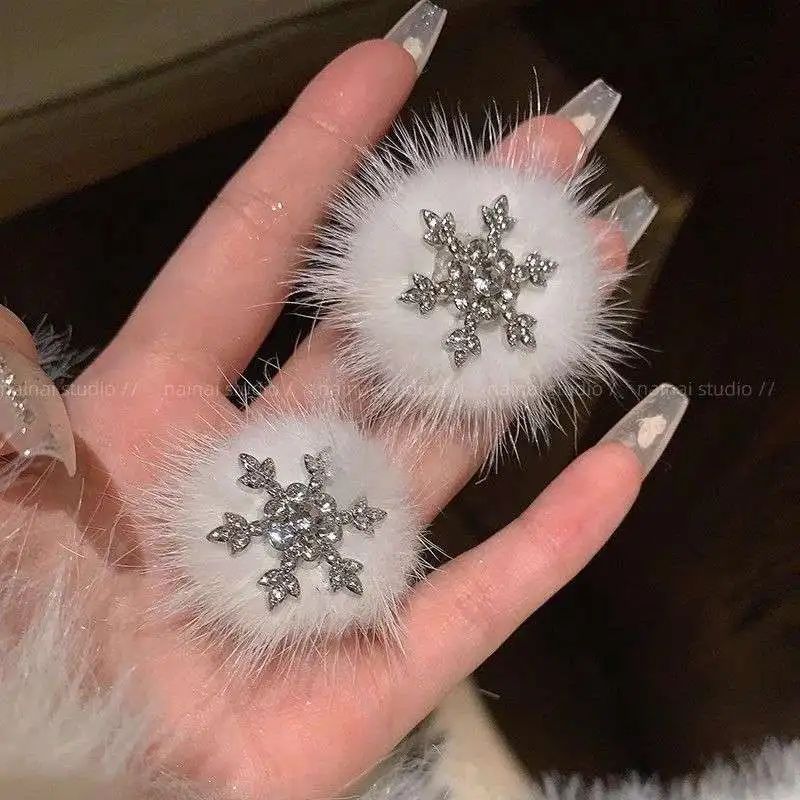 1/2pcs Christmas Snowflake Pearl Hair Clip Girls Elegant Duc