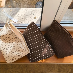 超小迷你小清新布艺少女化妆包便携拉链收纳包可爱圆点小号补妆袋