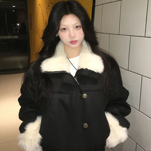 黑色修身毛领短款棉服女2