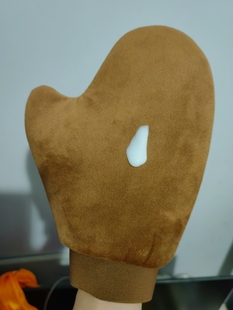 太不容易了！快速涂油身体乳神器 美黑手套涂抹按摩spa绒面大手套