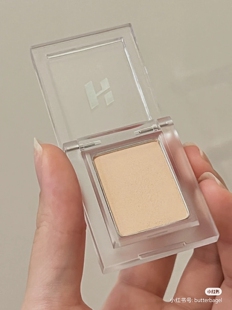 误打误撞发现的好东西！泪沟橡皮擦～holika单色眼影哑光高光打底