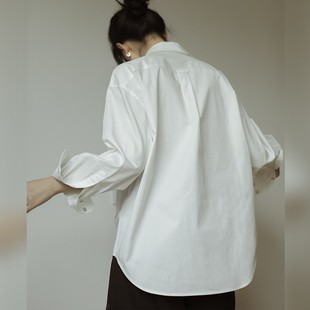 春秋复古港味宽松纯棉黑白经典 衬衫 中长款 简约翻领叠穿衬衣女 长袖