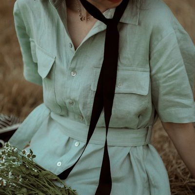 短裤法式腰带亚麻连体衣