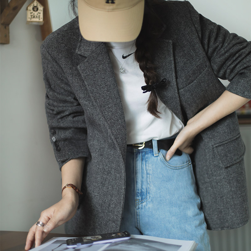 韩系复古长袖人字纹西装