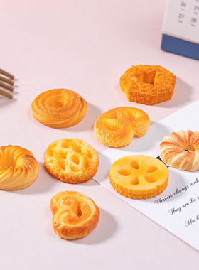 微景观创意仿真饼干面包食玩蛋糕烘焙 DIY装饰迷你微缩树脂小摆件