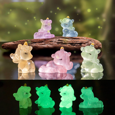 微景观简约创意可爱发荧光幼年独角兽动物 DIY装饰品桌面树脂摆件