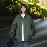 军绿色