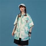 浅绿色