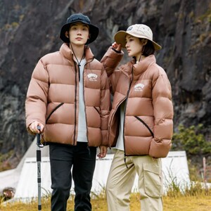 1404-2-D827—P198高品质印花90绒 羽绒服潮流时尚简约休闲百搭1图片