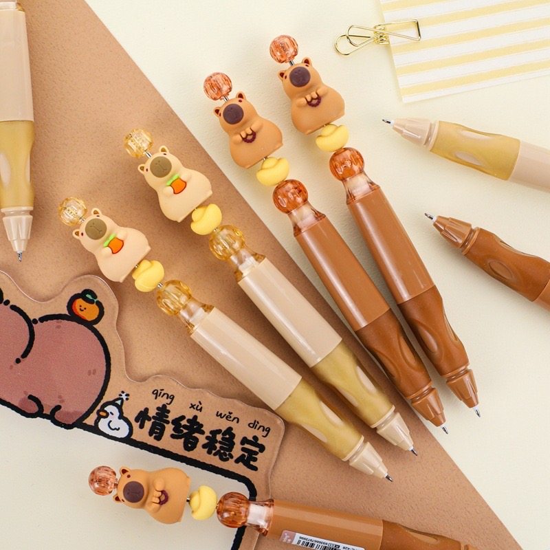 卡皮小熊DIY串珠转转笔 创意可爱旋转解压笔ins学生用软萌中性笔,模玩/动漫/周边/娃圈三坑/桌游,动漫挂件/文具,淘宝优惠券,粉丝福利购,淘宝优惠卷