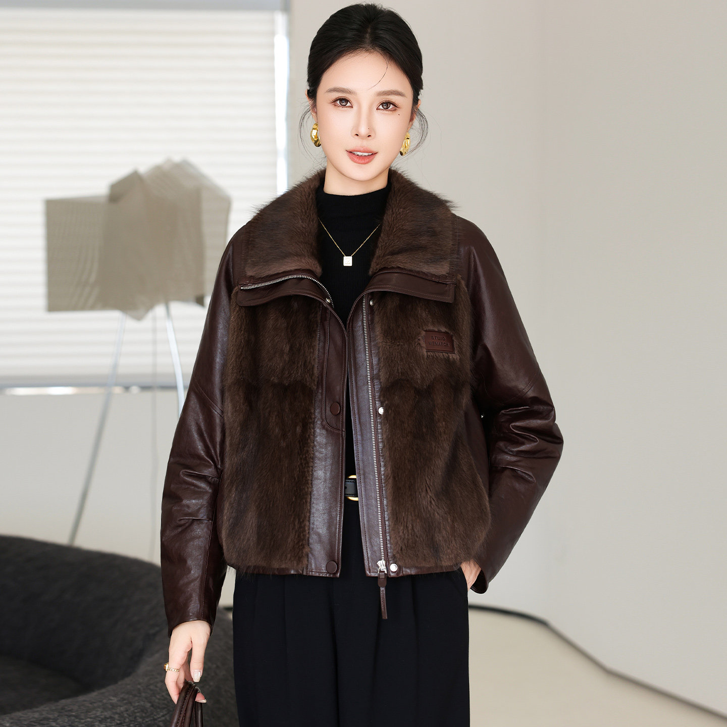 黛格拉海宁女短款整貂皮衣冬季