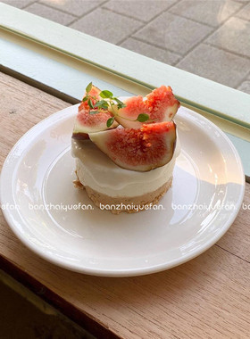 韩式陶瓷盘ins纯白复古沙拉盘 牛排盘沙拉意面盘蛋糕甜品盘9.25寸