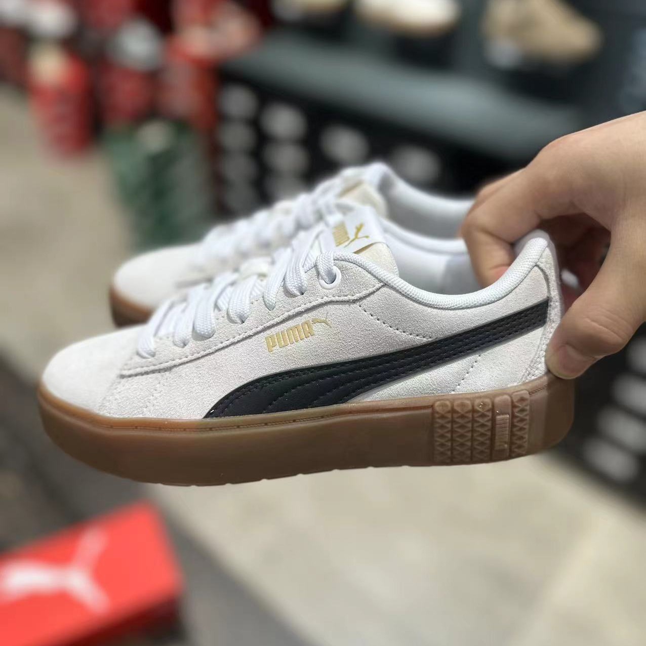 PUMA彪马 低帮白棕松糕女鞋 蕾哈娜厚底鞋增高翻毛皮板鞋 373037