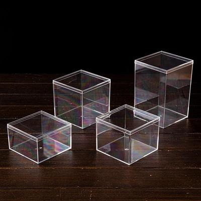 纯色透明正方形礼品盒子