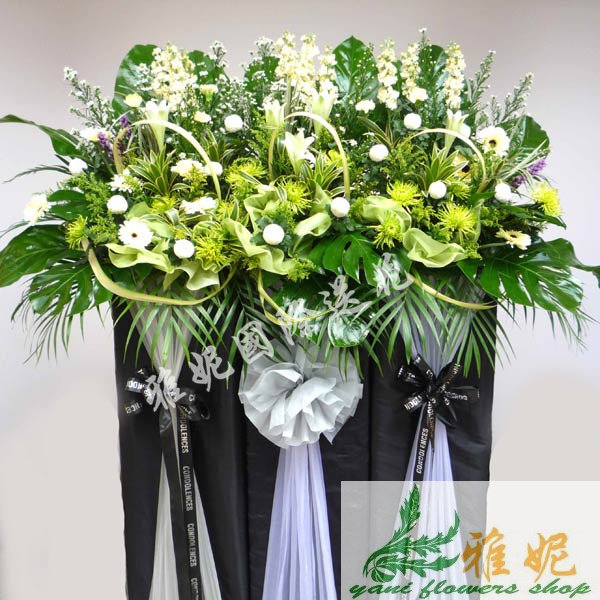 新加坡鲜花速递白事花篮丧礼花圈花牌订花葬礼帛事死人送货上门
