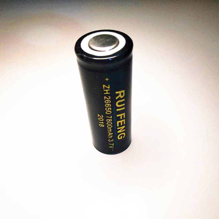 大容量加长强光充电锂电池