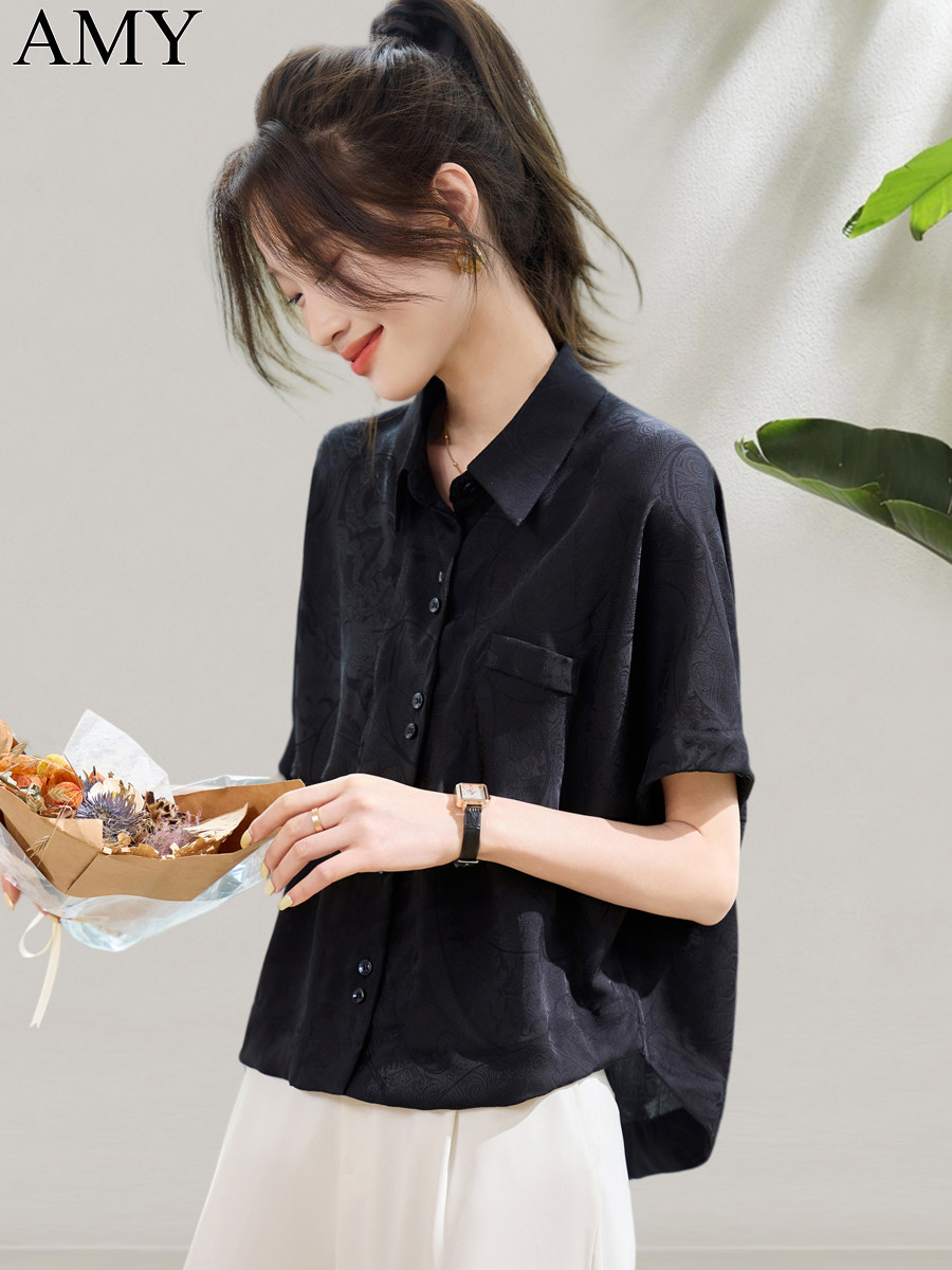 新款小黑蝙蝠袖休闲宽松t恤休闲2025夏季短款瘦身Look工作服女性