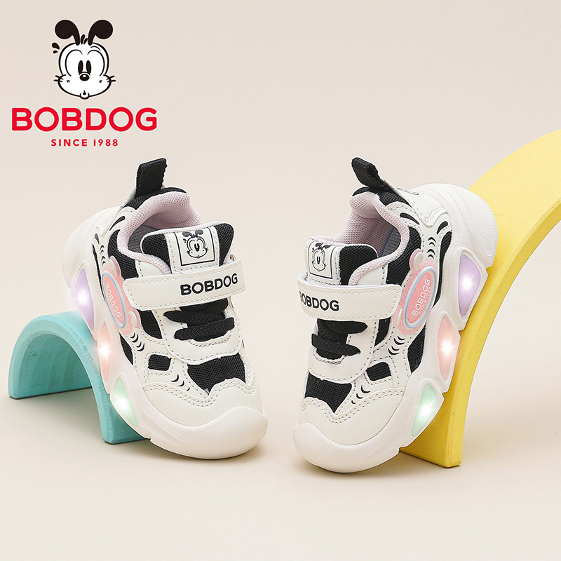 巴布豆童鞋女童亮灯鞋2025新款秋季女宝宝软底机能鞋小女孩学步鞋