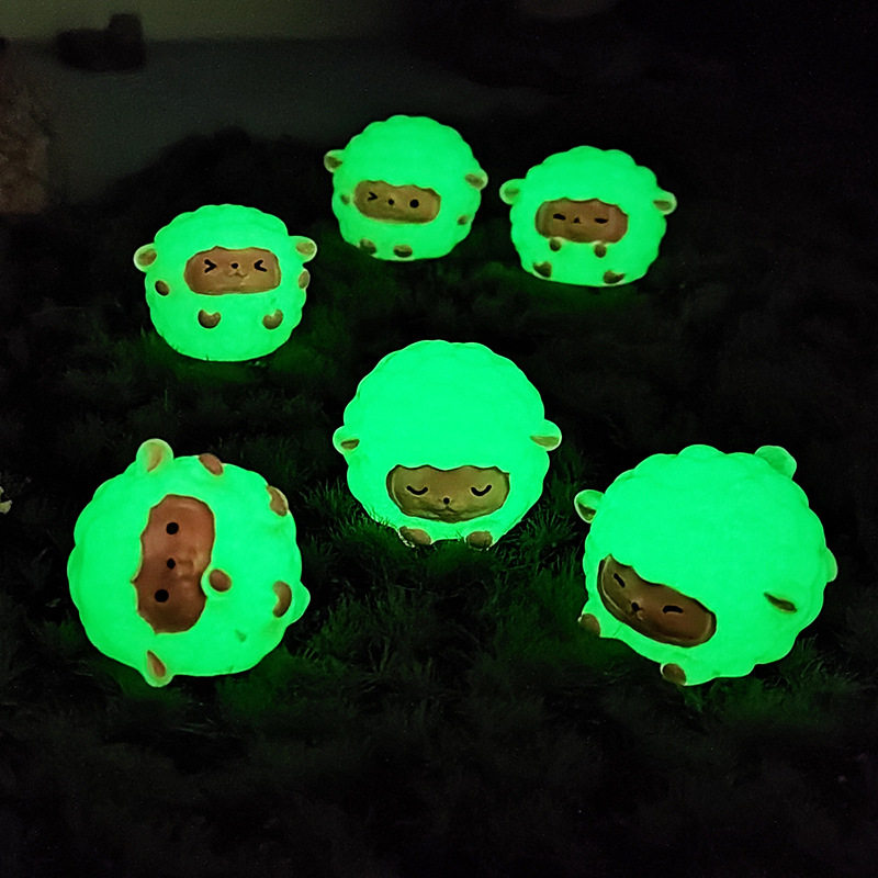 跨境微景观夜光小绵羊家具客厅桌面摆件创意装饰树脂工艺品小摆件