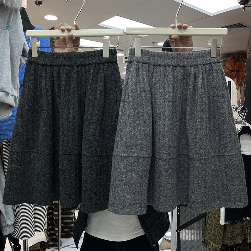 韩系羊毛针织蓬蓬半身裙