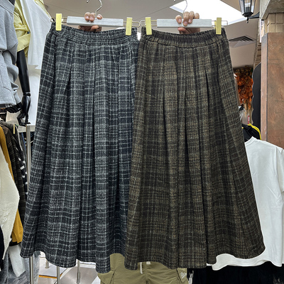 日系学院风复古毛呢格子半身裙