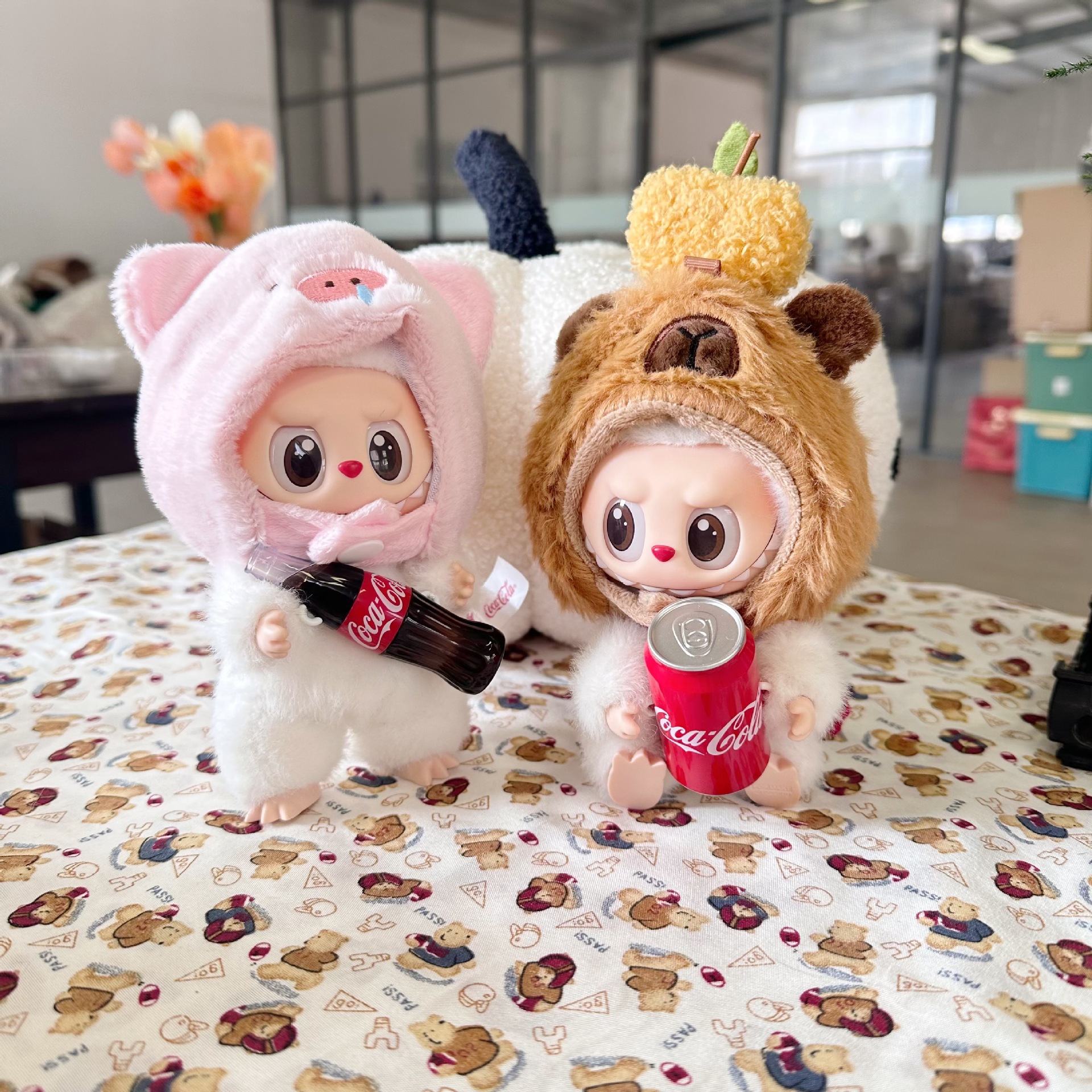17cm拉布布可乐衣服着替盲盒搪胶公仔娃套装labubu可口娃衣头套