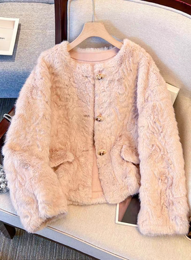 粉色皮毛一体外套
