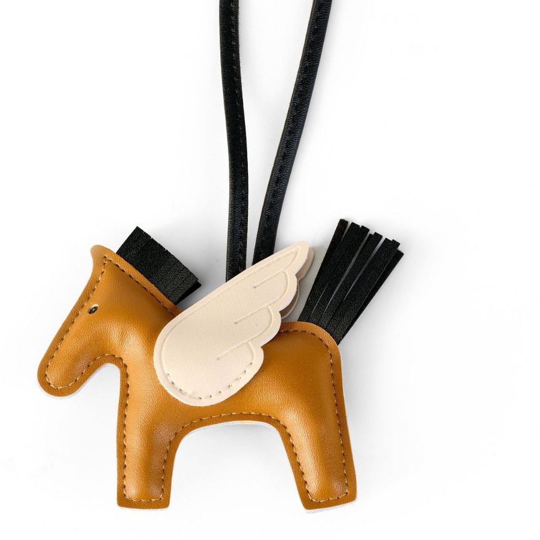 小马挂件手工缝线mini天使小飞马挂件可爱流苏包包女汽车挂饰,服饰配件/皮带/帽子/围巾,包挂件,淘宝优惠券,粉丝福利购,淘宝优惠卷