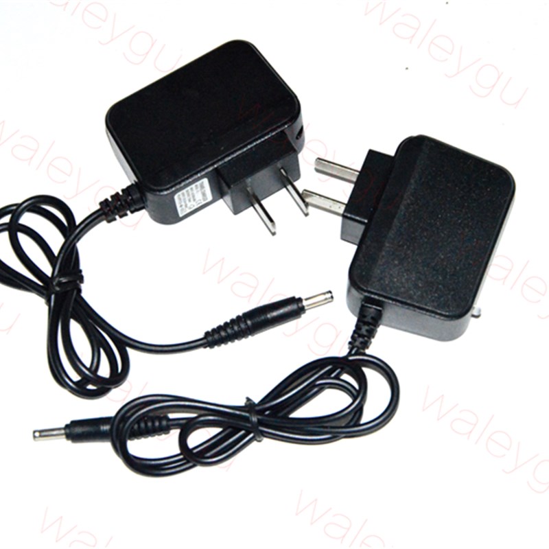 微笑鲨SS F008 3409 R5 T6 3408 3410 XB-E72 探照灯手电筒充电器