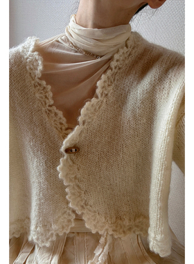 AULDCAT 2025FW  百分百美丽诺羊毛日系手钩花边毛衫外套