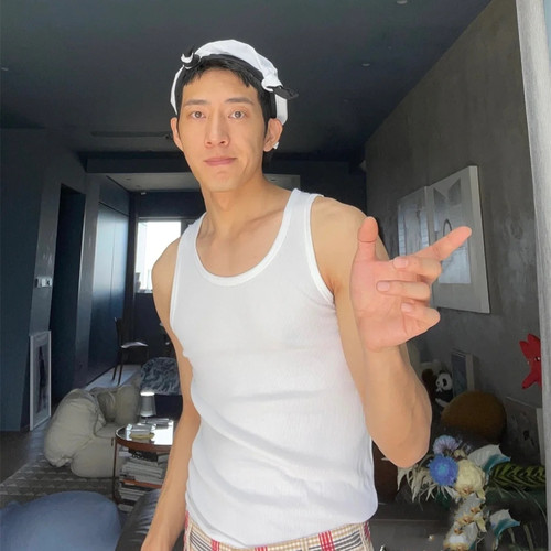 井柏然夏季薄款纯棉白色背心汗衫