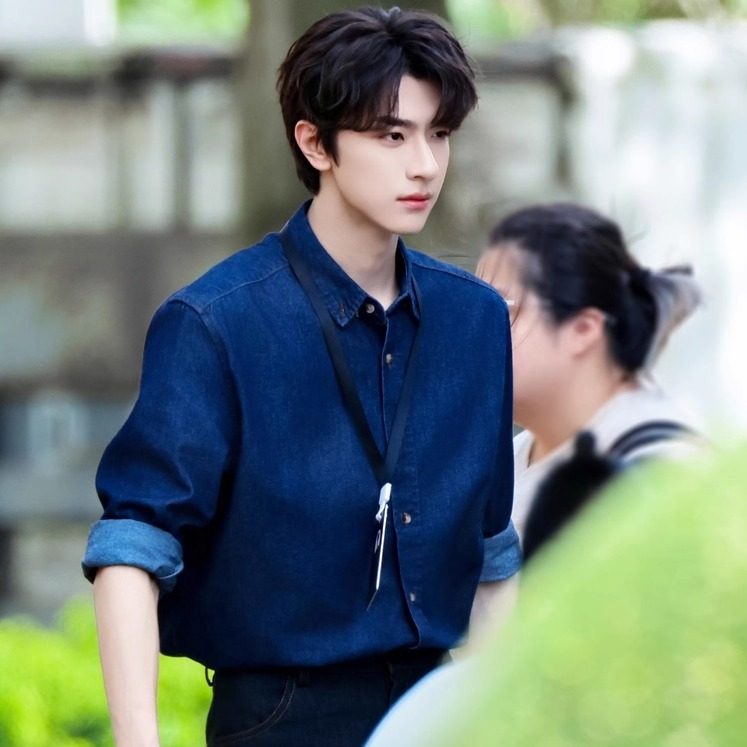 林一同款春秋款深蓝牛仔衬衣美式休闲复古基础百搭长袖衬衫上衣男