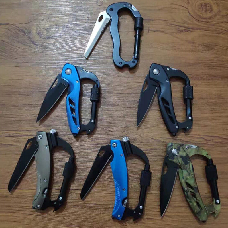 多功能登山扣带led灯水果刀挂钩钥匙扣快挂扣背包水瓶扣D字扣小刀