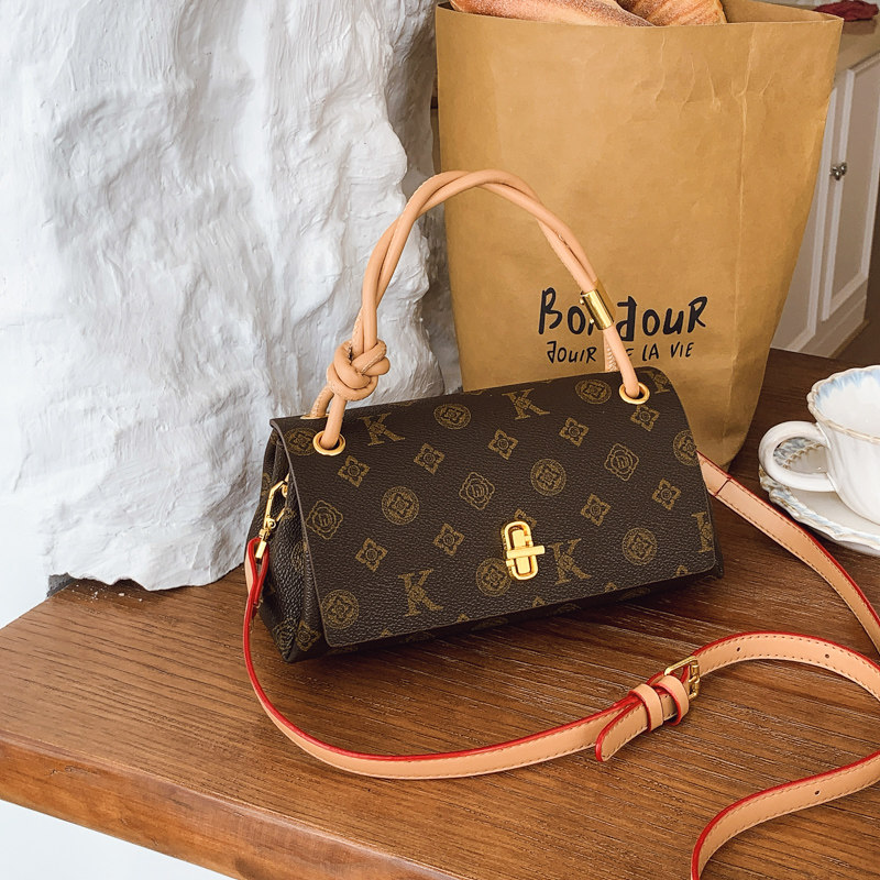 今年流行爆款包包女式2025新款超火手提老花枕头包百搭单肩斜挎包