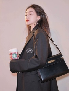 真皮杨树林曼哈顿包包女腋下鳄鱼纹凯莉包复古ol通勤包邮差法棍包