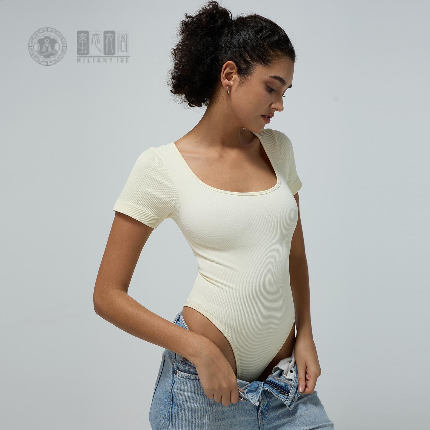 欧美胸垫缝连体瑜伽服袖螺纹收腰