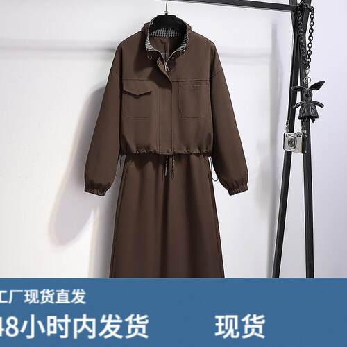 早秋流行穿搭连衣裙女2025新款爆款时尚休闲工装外套半身裙两件套