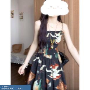 旅游度假出游穿搭长裙2026新款夏季收腰印花复古油画吊带洋装子