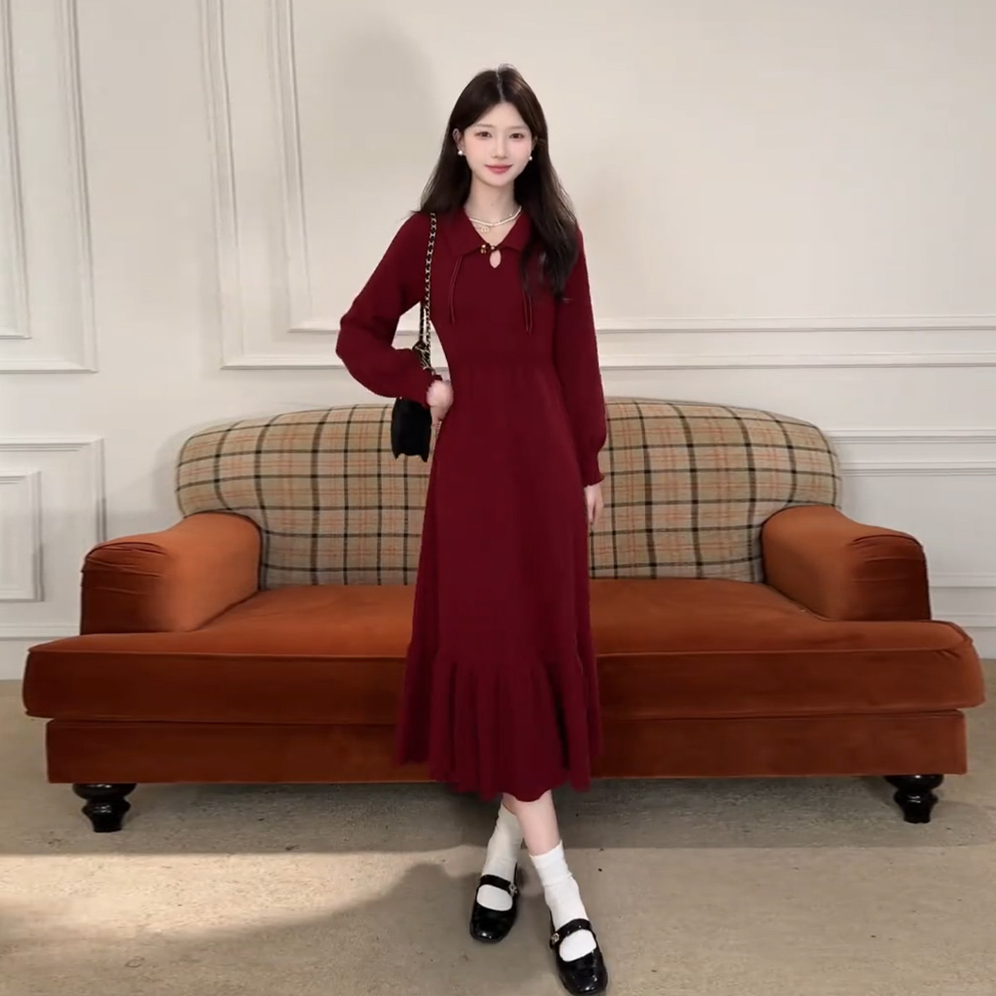 巨好看漂亮红色连衣裙子女早秋季2026新款新中式大衣内搭打底长裙