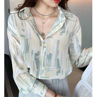 春夏季新款衣2026设计早秋短袖印花衬衫新宽松女薄防晒感小众上衣