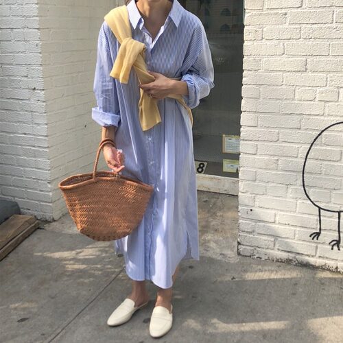 2026早春秋款韩国素人chic百搭小清新条纹Polo领单排扣长款连衣裙