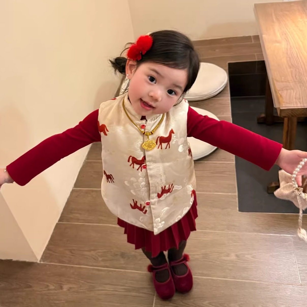 Txxkids特小汐女童新中式红色小马年服夹棉马甲盘扣国风春节拜年,童装/婴儿装/亲子装,马甲,淘宝优惠券,粉丝福利购,淘宝优惠卷