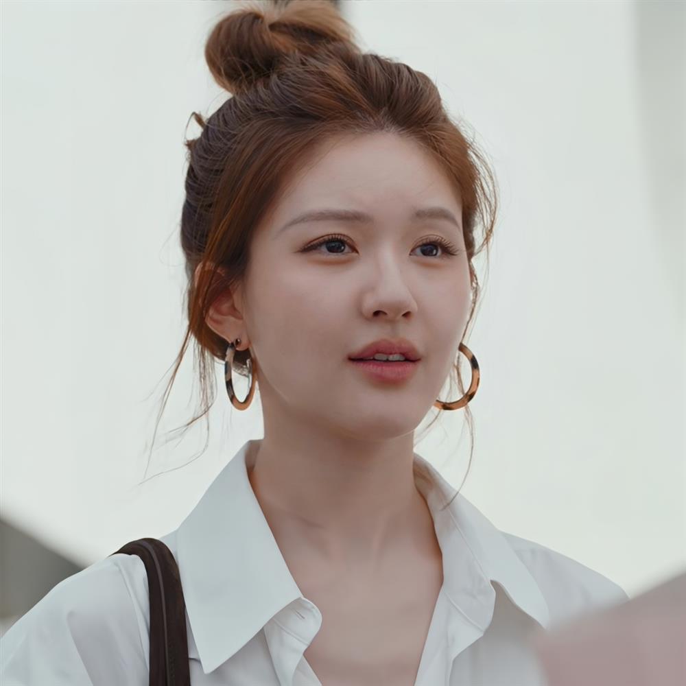 许我耀眼许妍赵露思同款女时尚高级感2025新款时尚同款百搭高级感