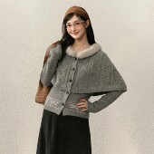 针织开衫 收腰短款 外穿加厚修身 灰色斗篷毛领连帽毛衣外套女秋冬季