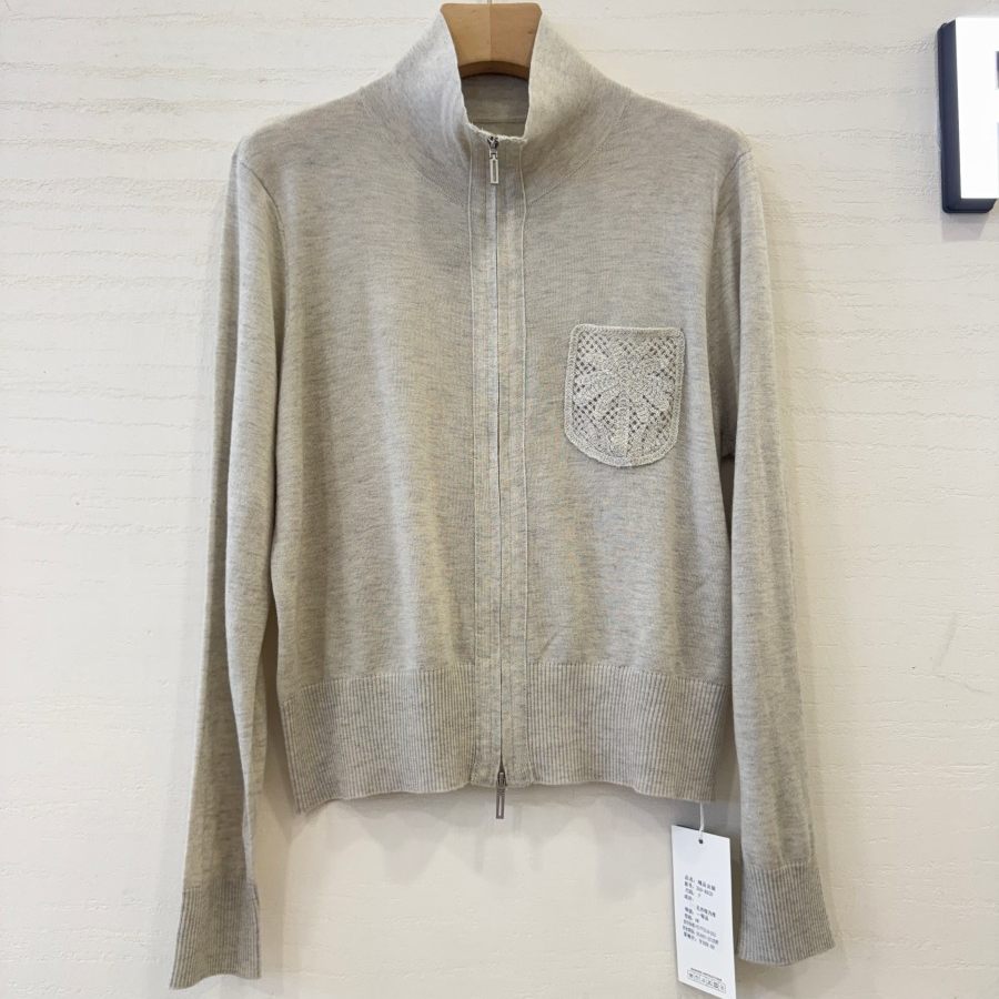 小艺欧货女装2026秋季款韩版立领镂空口袋宽松拉链针织开衫8920H